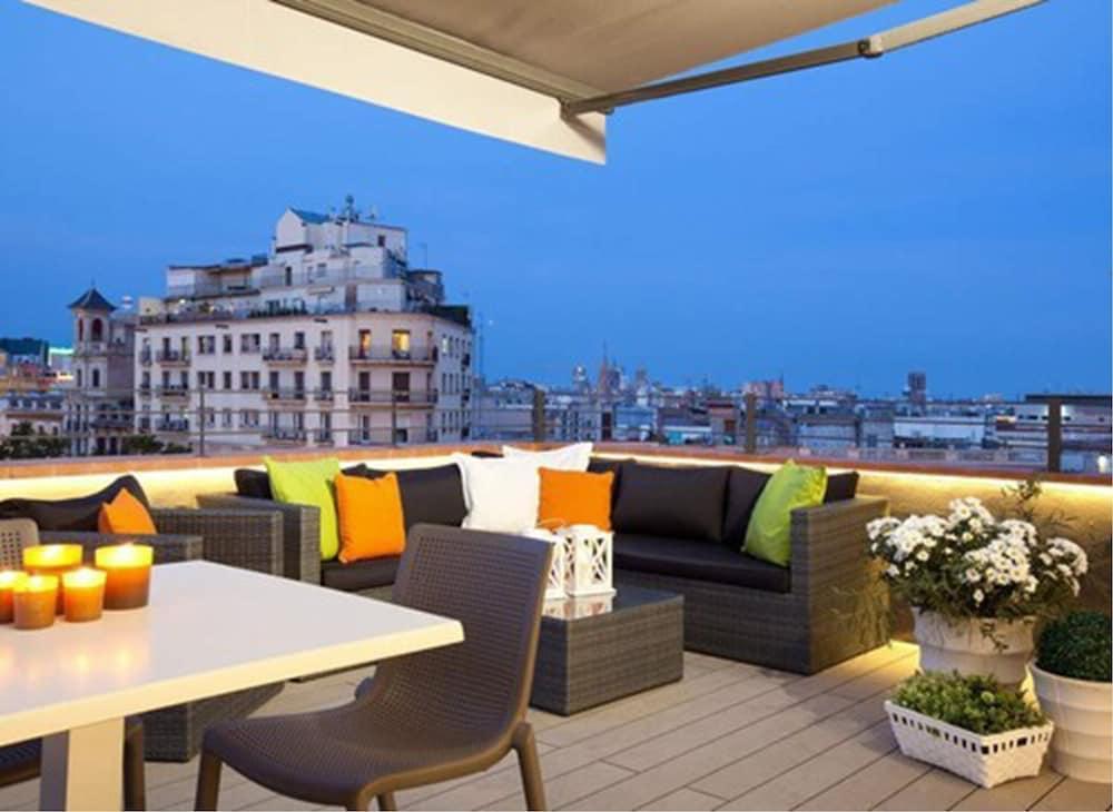 Enjoybcn Miro Apartments Barcelona Exterior photo